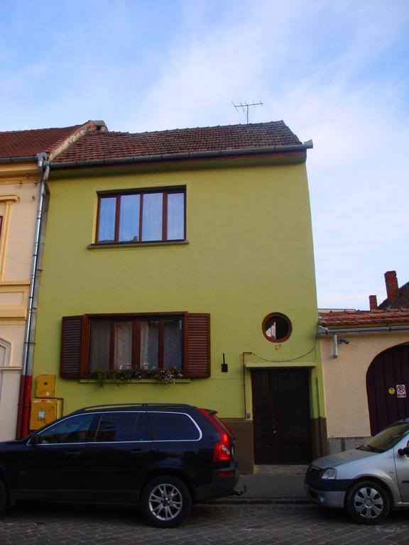 Ferienwohnung Sonja'S Nest Hermannstadt Exterior foto